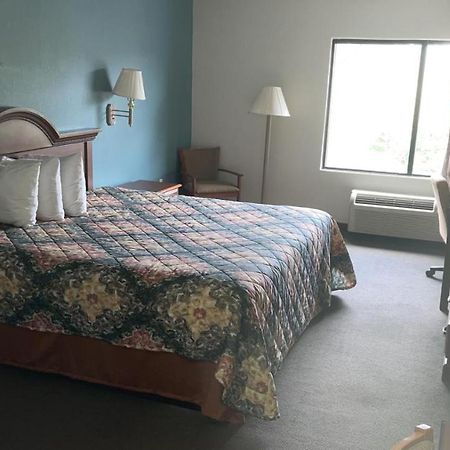 Rodeway Inn 奧古斯塔 外观 照片